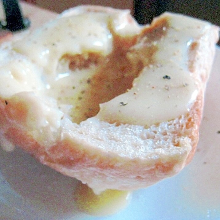 日本酒とピザチーズで出来るフォンデュ風チーズソース